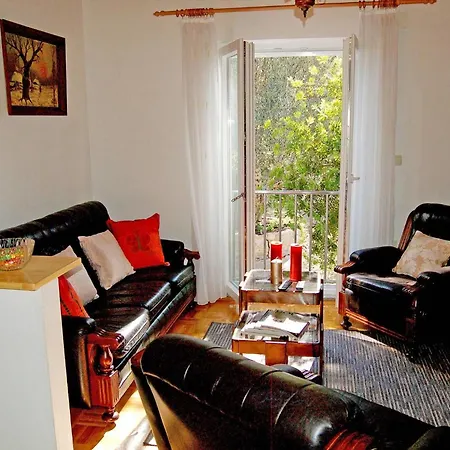 House Diana In Pasman, Family-friendly Retreat *