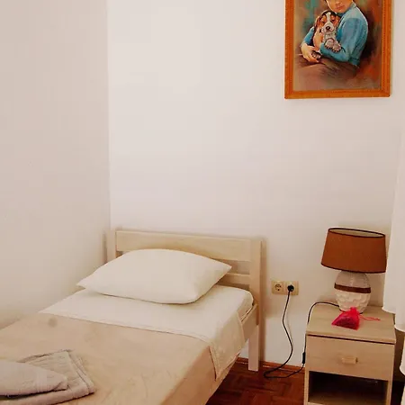 House Diana In Pasman, Family-friendly Retreat Pašman