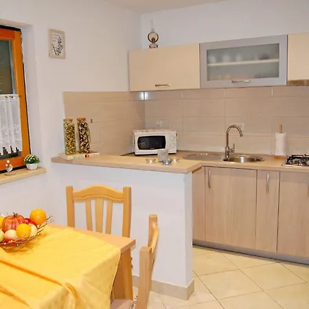 House Diana In Pasman, Family-friendly Retreat Pašman