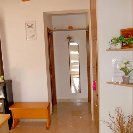 Nyaraló House Diana In Pasman, Family-friendly Retreat *